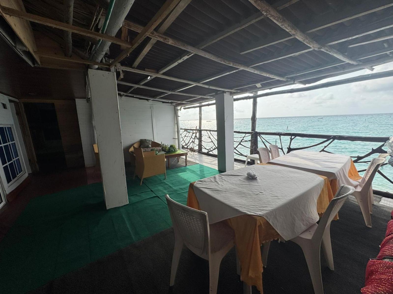 Hostal Lamar Baru Donde Gertrudis Playa Blanca Bagian luar foto