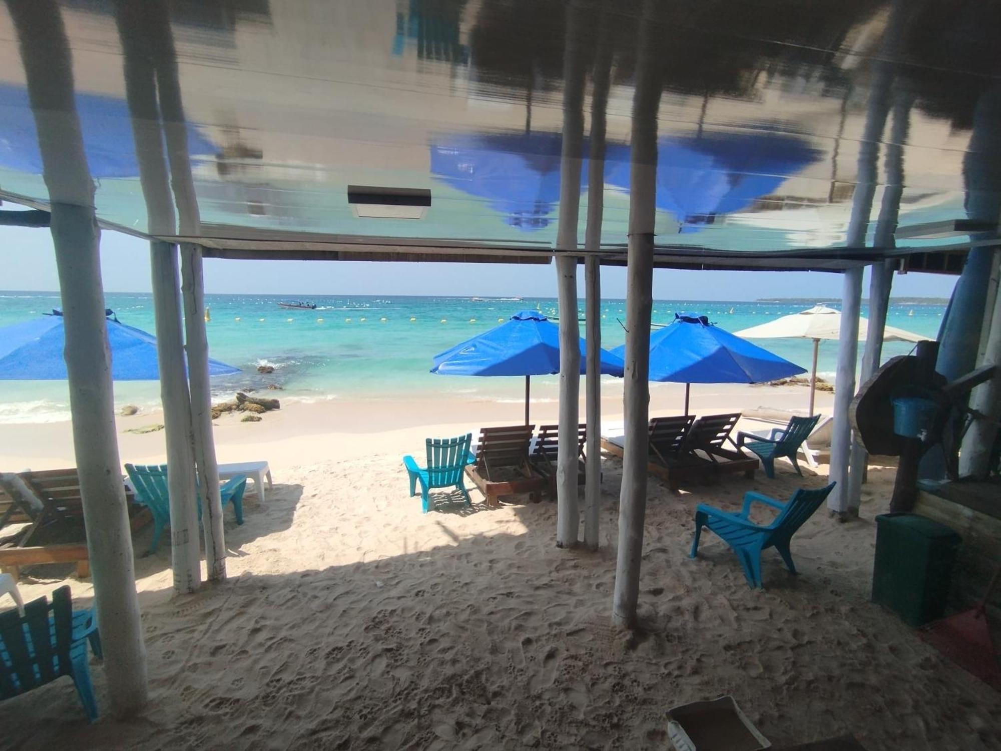 Hostal Lamar Baru Donde Gertrudis Playa Blanca Bagian luar foto